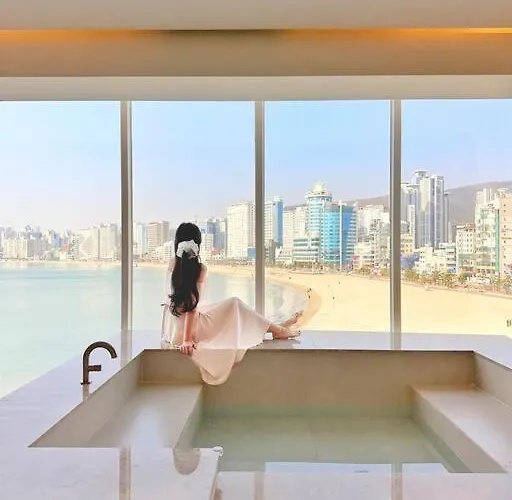 Apartment The First Gwangan